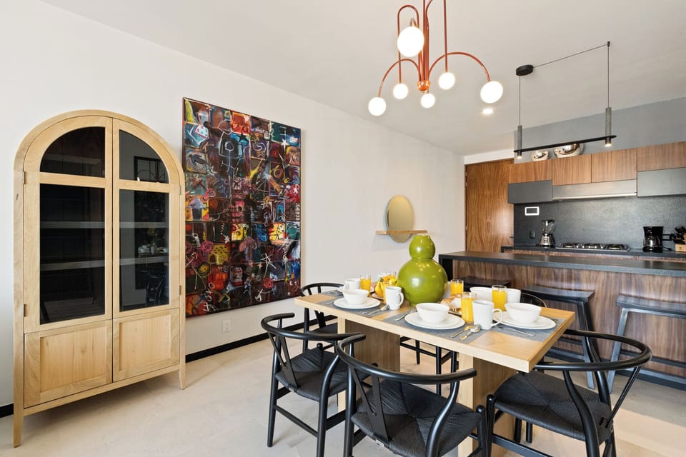 Condo - Image 6