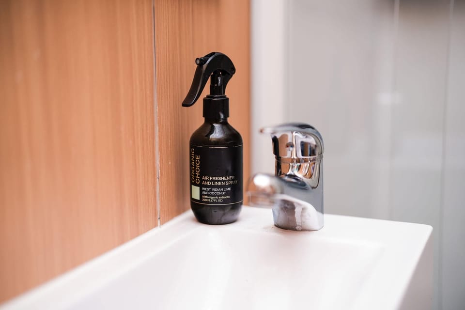Bathroom amenities