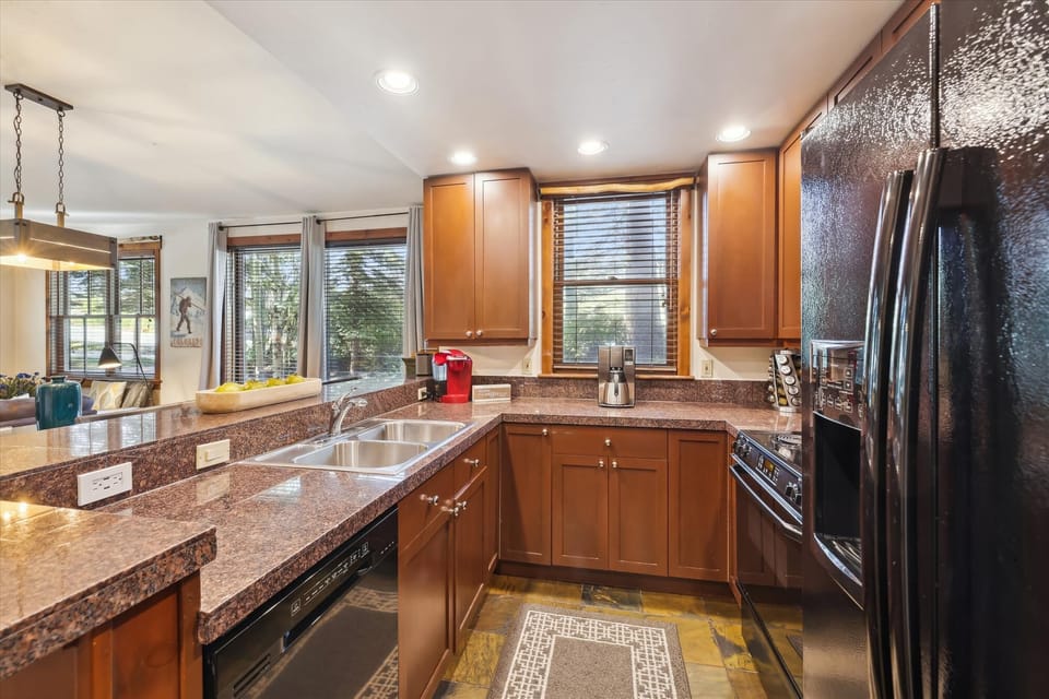 Kitchen - Main Street Junction 28 - Breckenridge Vacation Rental