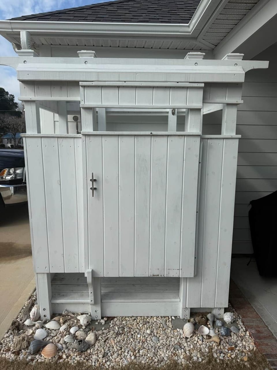 Outdoor shower!