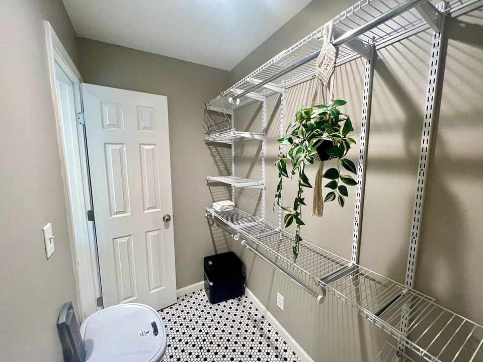 Large Walk-in Closet in Master Room