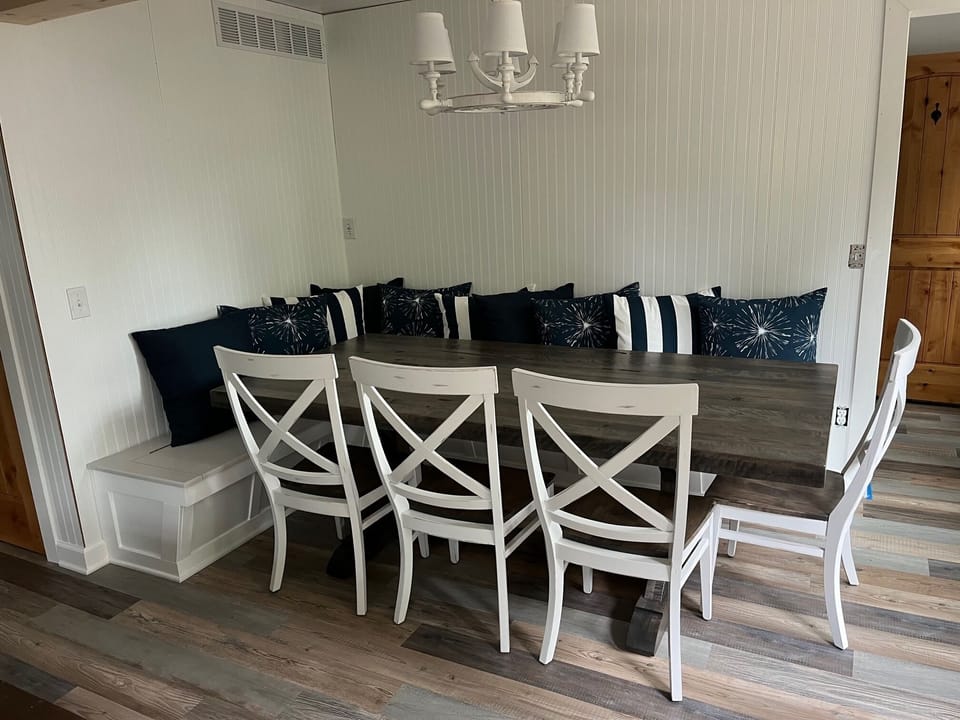 Banquette