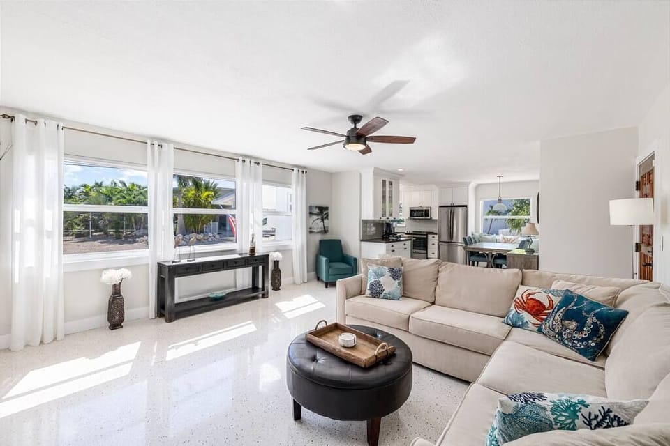 Large Living Area