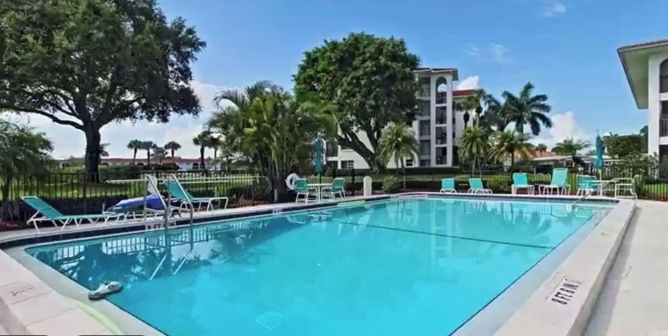 Enjoy all 6 heated pools.