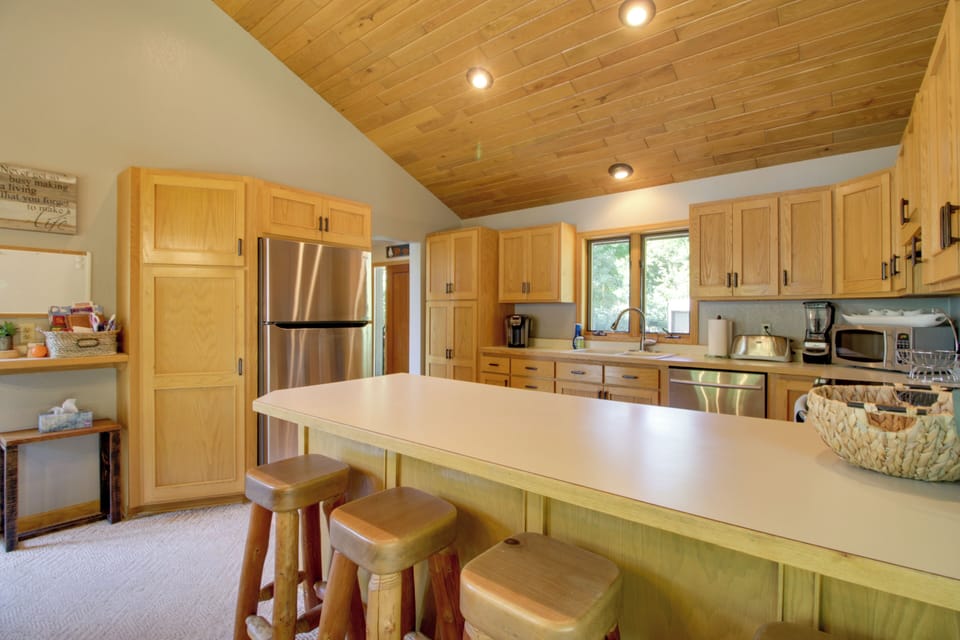 Kitchen | Coffee Maker | Spices | Blender | Crockpot | Toaster | Cooking Basics
