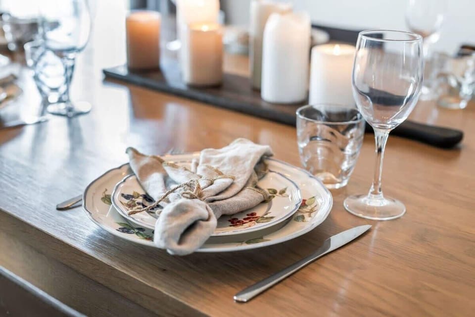 Enjoy a delicious meal with your loved ones!