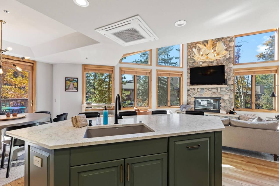 Kitchen Island