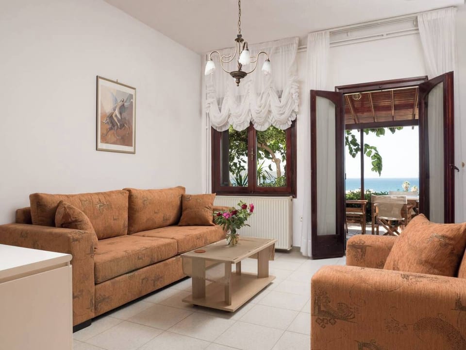 Dreamy Living Room Perfect for Relaxing Moments