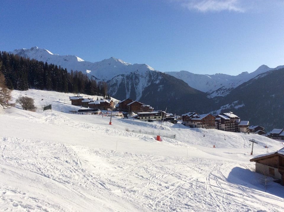 Snow and ski sports
