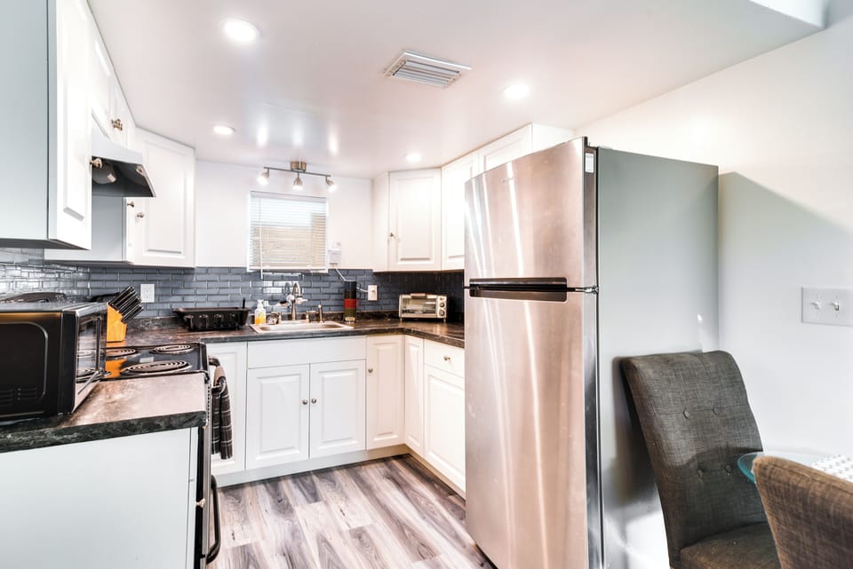 Kitchen | Cooking Basics | Knife Set | Toaster Oven