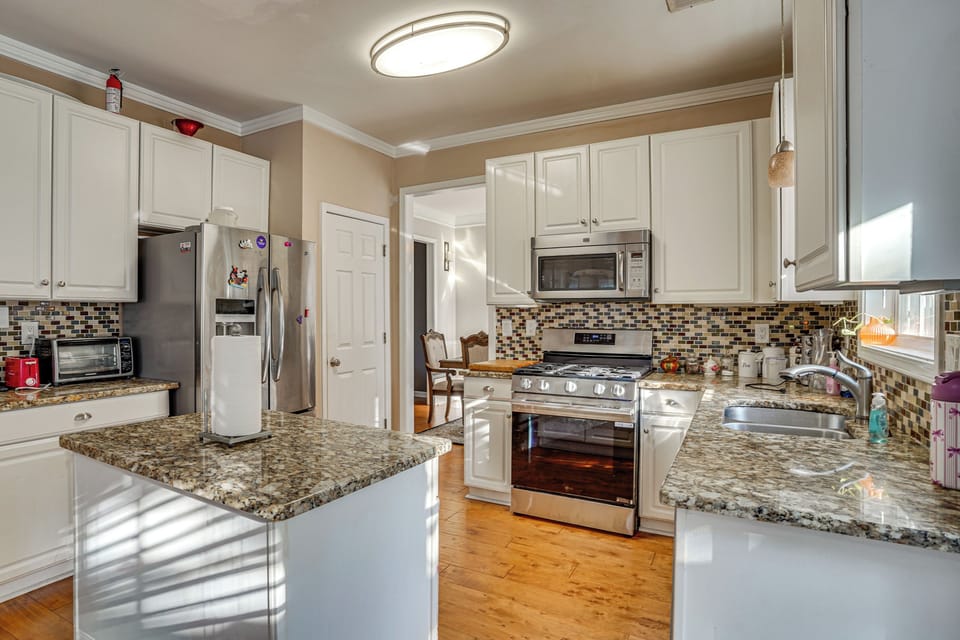 Kitchen | Cooking Basics | 1st Floor