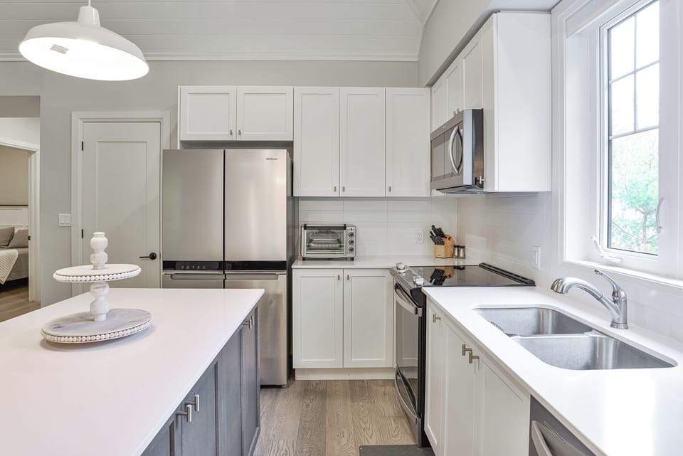 Monyca Kitchen 