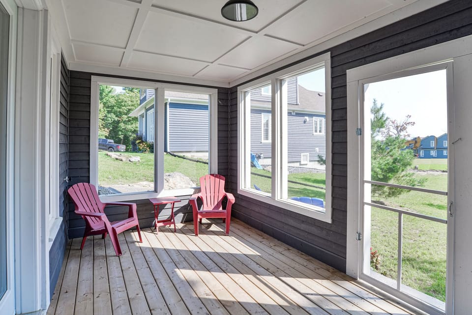 Bonnet Muskoka Room