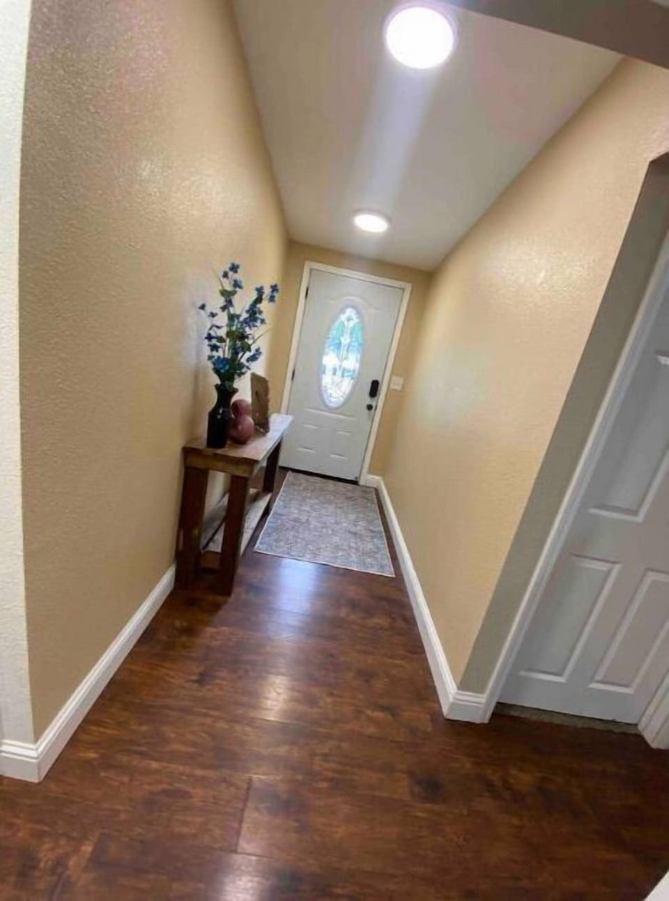 Entrance area. 