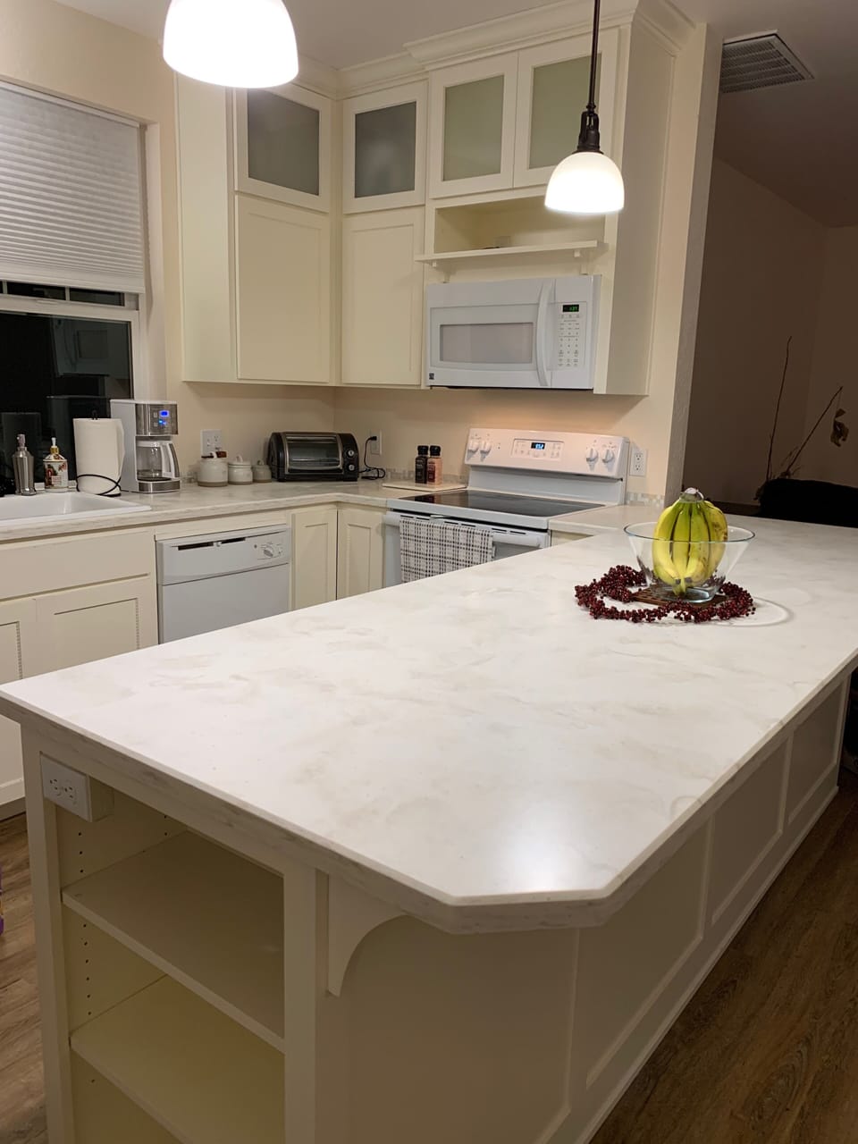Another view of the breakfast bar and vast counter