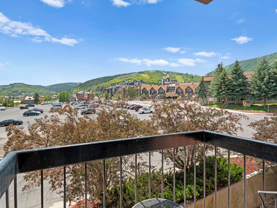 Balcony / View