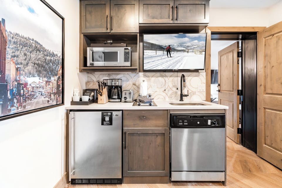 Kitchenette