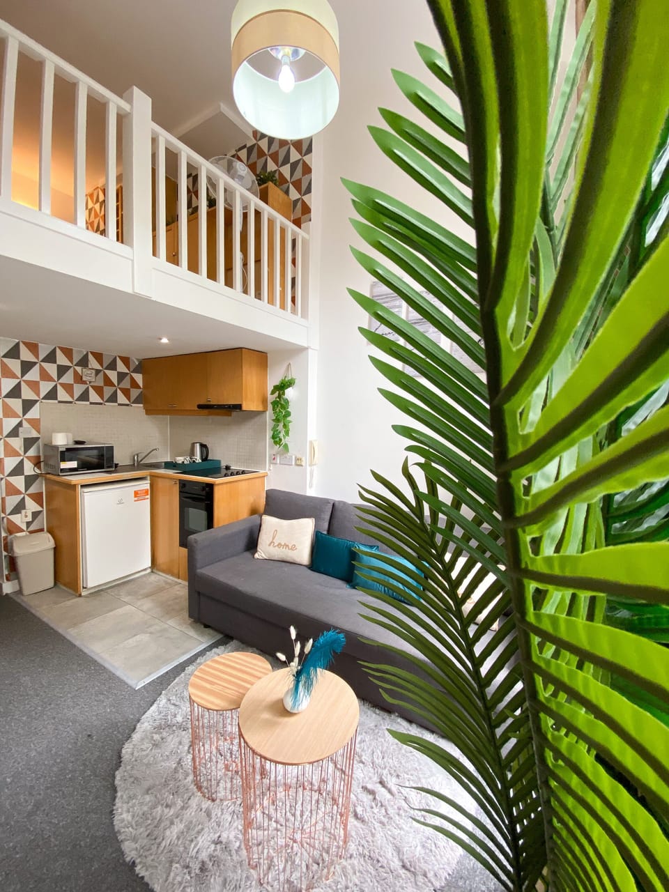 Living Room / Lounge