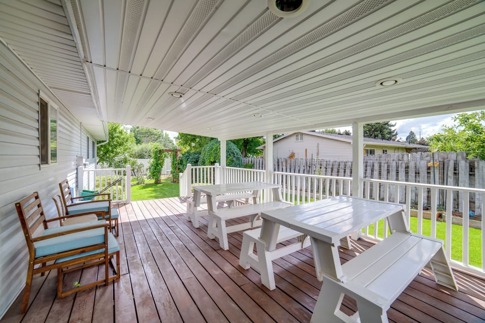 Idaho Falls Vacation Rental | 5BR | 3BA | Stairs Required | 2,600 Sq Ft