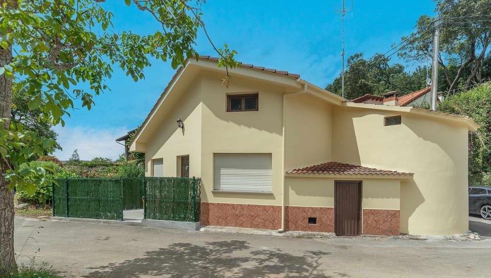 Property building,Facade/entrance