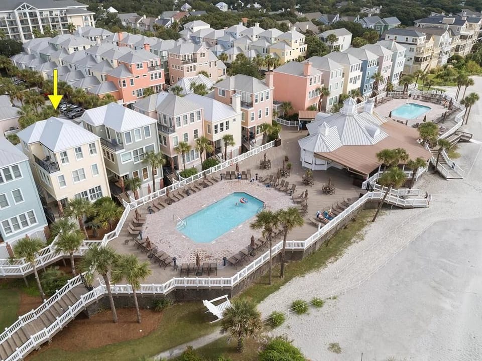Oceanfront Home with Private Access to Pool Deck