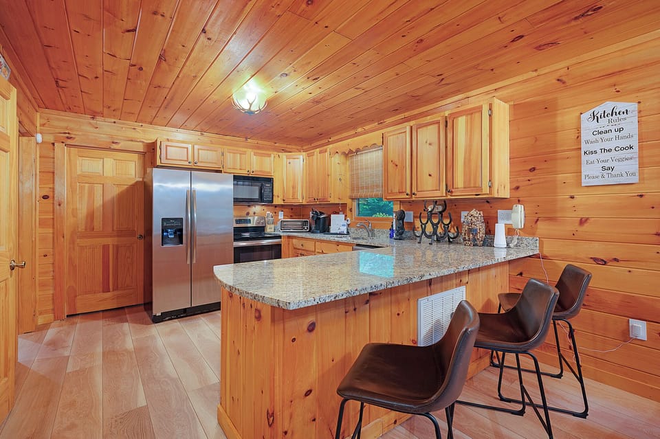 Bear Creek - Entry Level Fully Equipped Kitchen