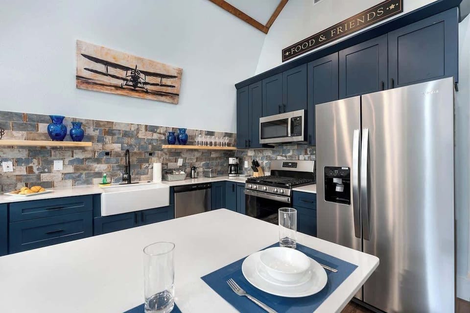 Casa del Avion Kitchen