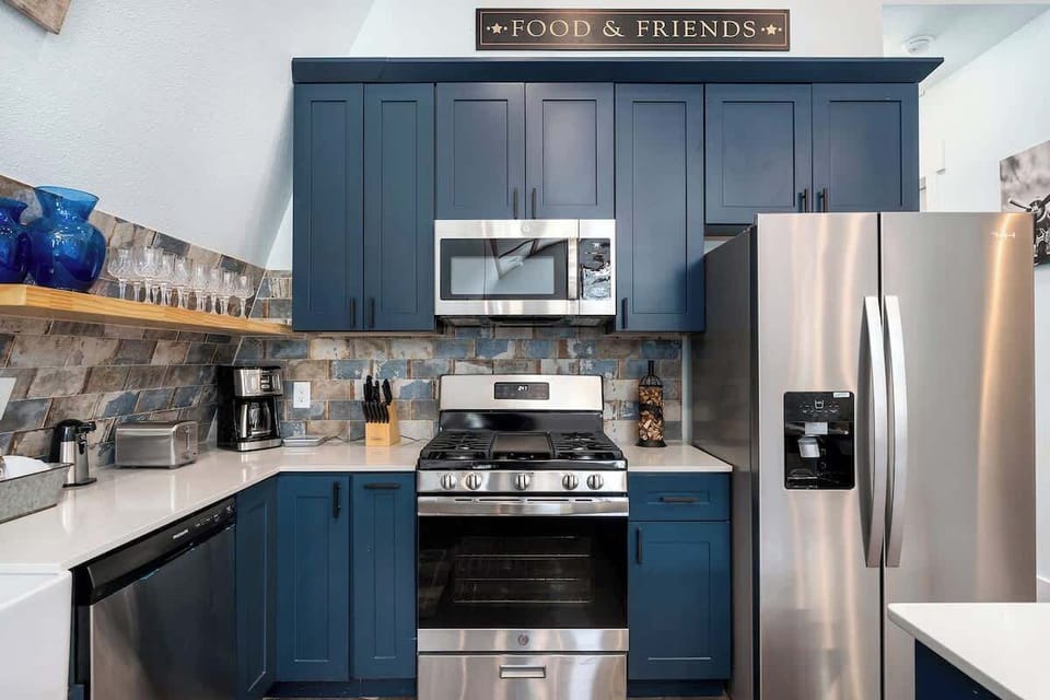 Casa del Avion Kitchen