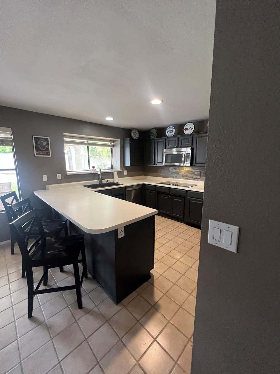 *Standard set up = like a hotel + stove. Convection Oven / Air Fryer optional.