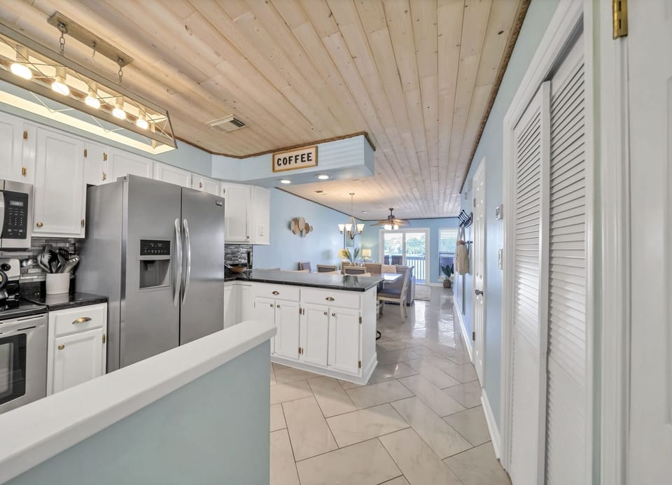 Entryway and Kitchen