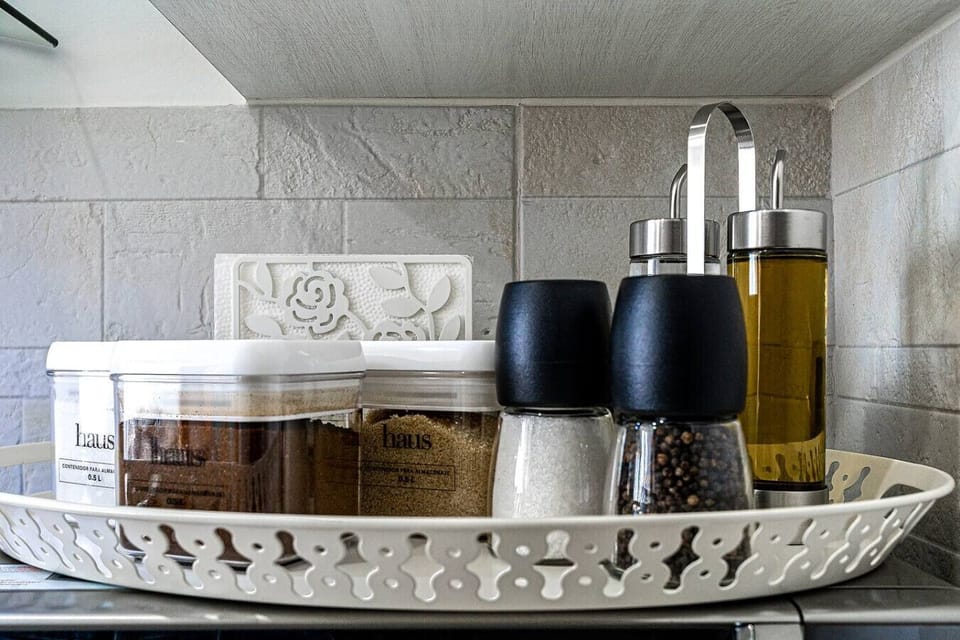 Kitchen Amenities