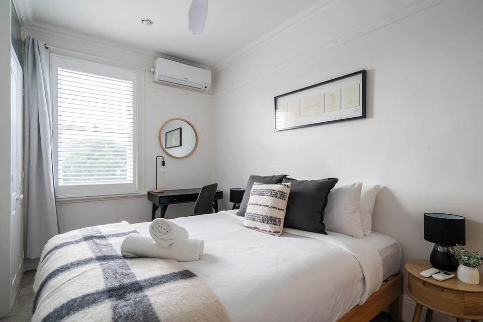 'The Enmore' - in the heart of everything Newtown