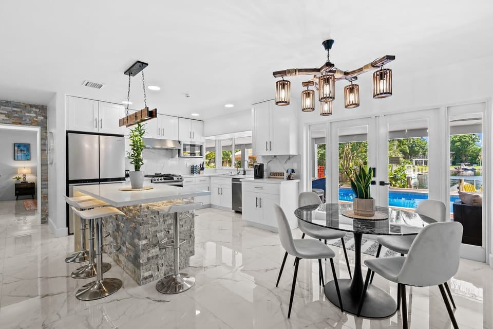 Modern, spacious living! 😊