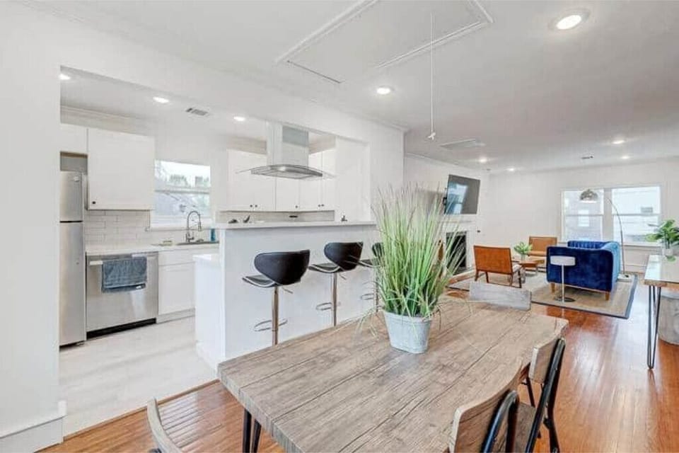 Dining, kitchen & living room.