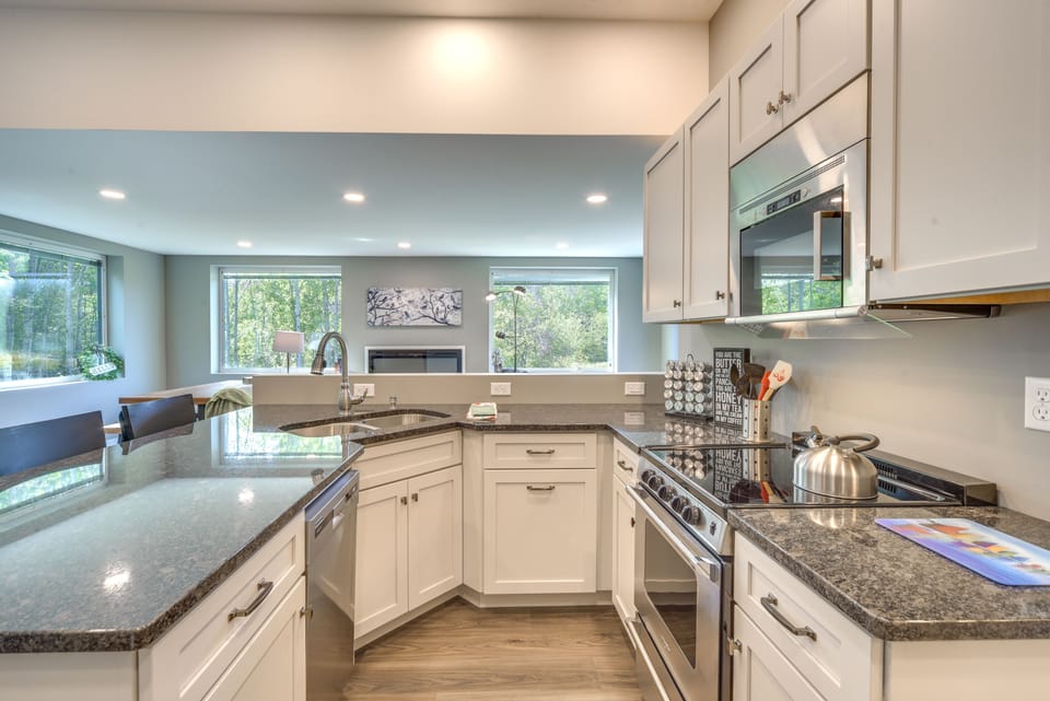 Kitchen | Dishwasher | Drip Coffee Maker