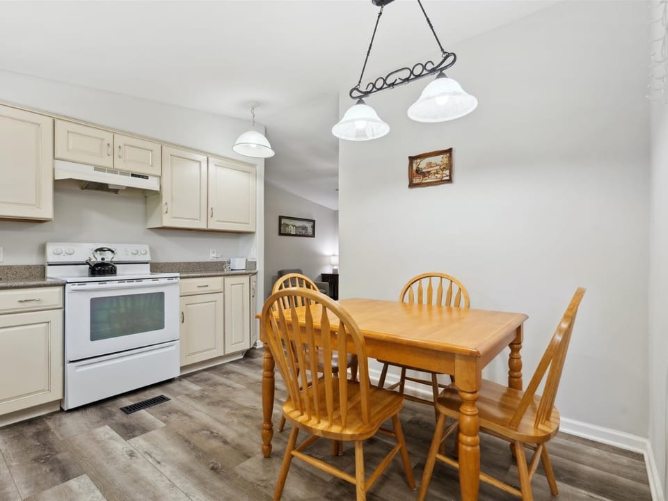 Dining area and Kitchen