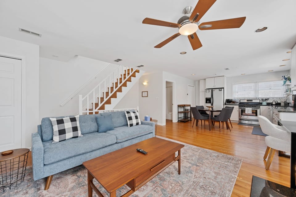 Furniture, Indoors, Living Room, Room, Table