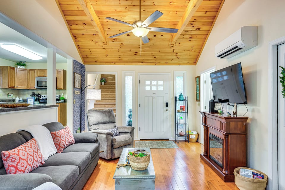 Living Room | Smart TV | Electric Fireplace
