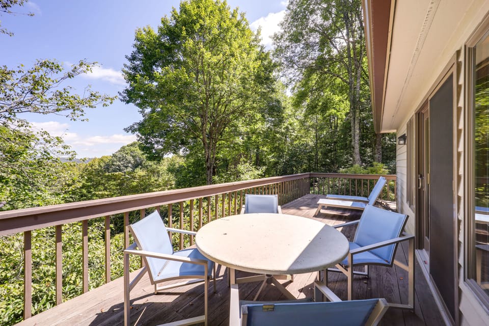 Furnished Deck | Dining Area | Charcoal Grill | Mountain Views