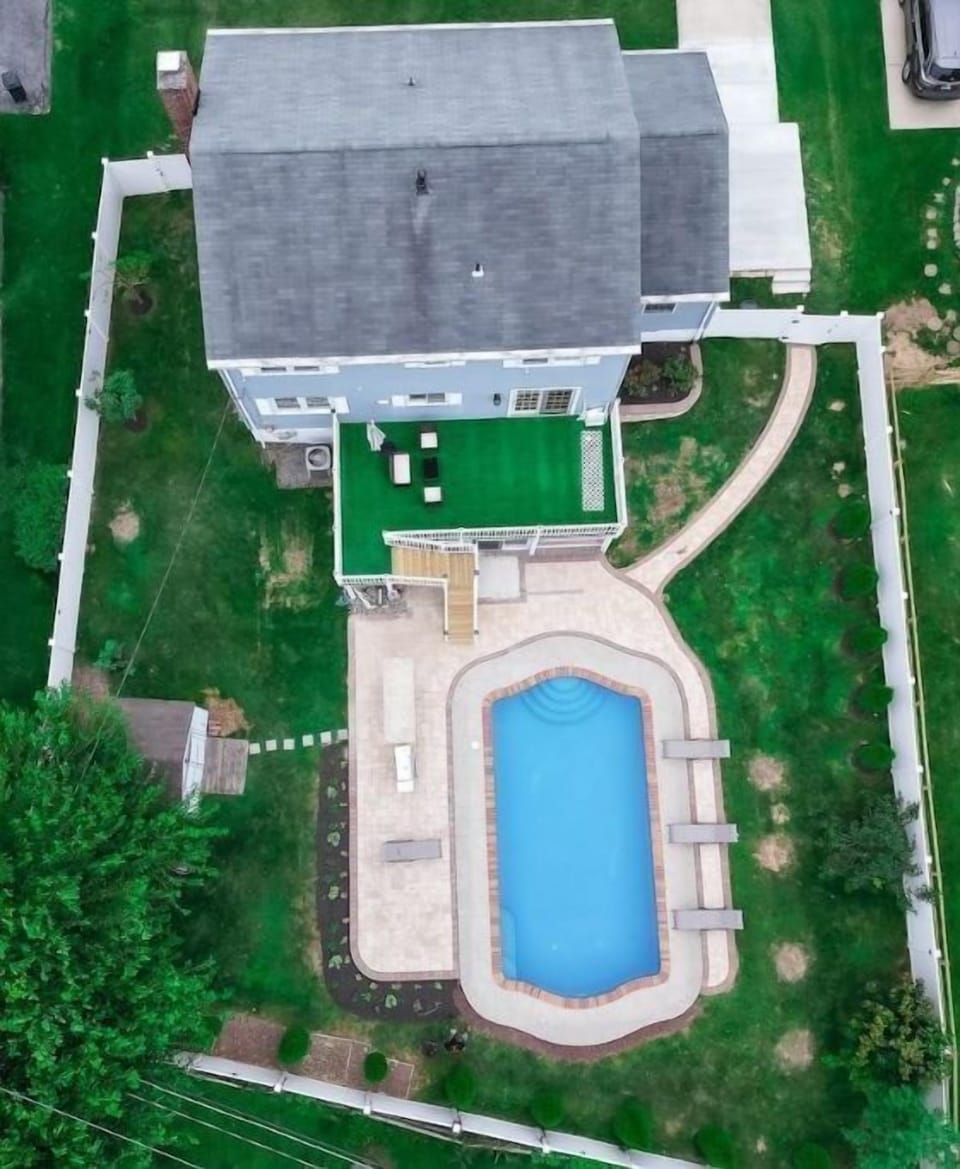 The drone shot of the entire facility from the rear.