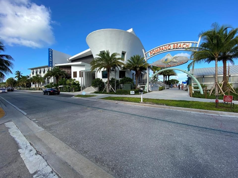Great food and drink options just minutes away
