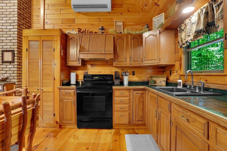 Fully-Stocked Kitchen