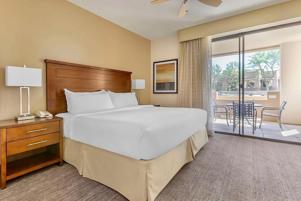 Unit with King size bed