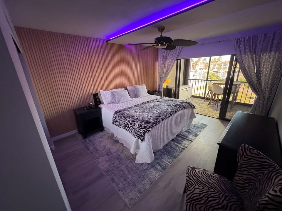 Modern wooden sound proofing wall & ceiling fan