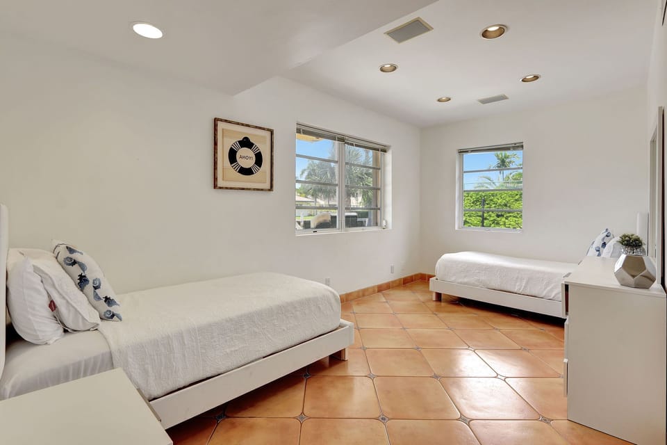 Downstairs Twins Bedroom