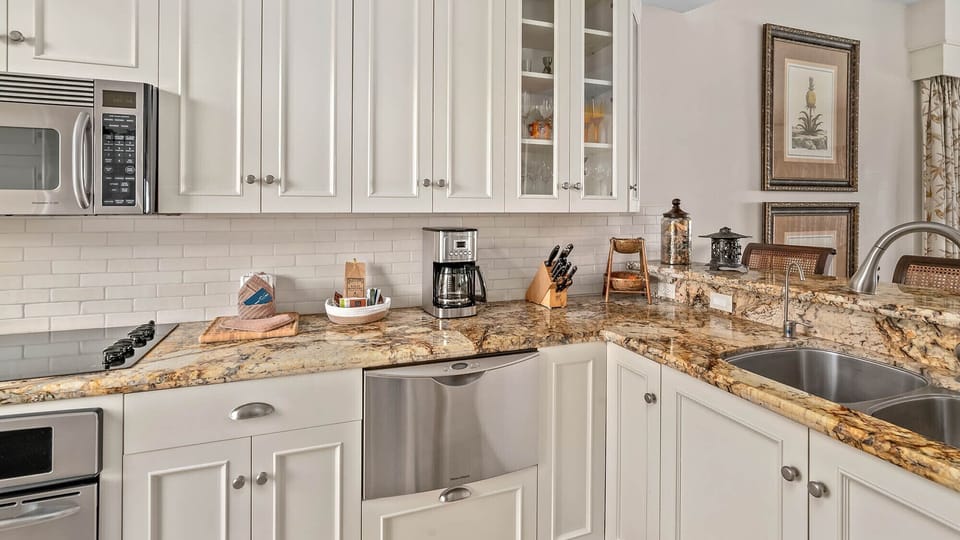 Kapalua Bay Villas #35B2 - Fully Equipped Kitchen - Parrish Maui
