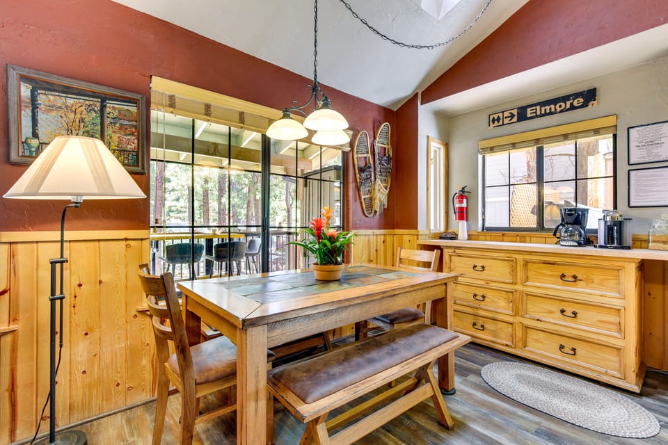Dining Area | Dishware Provided | High Chair