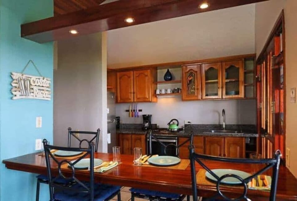 Oceanside kitchen