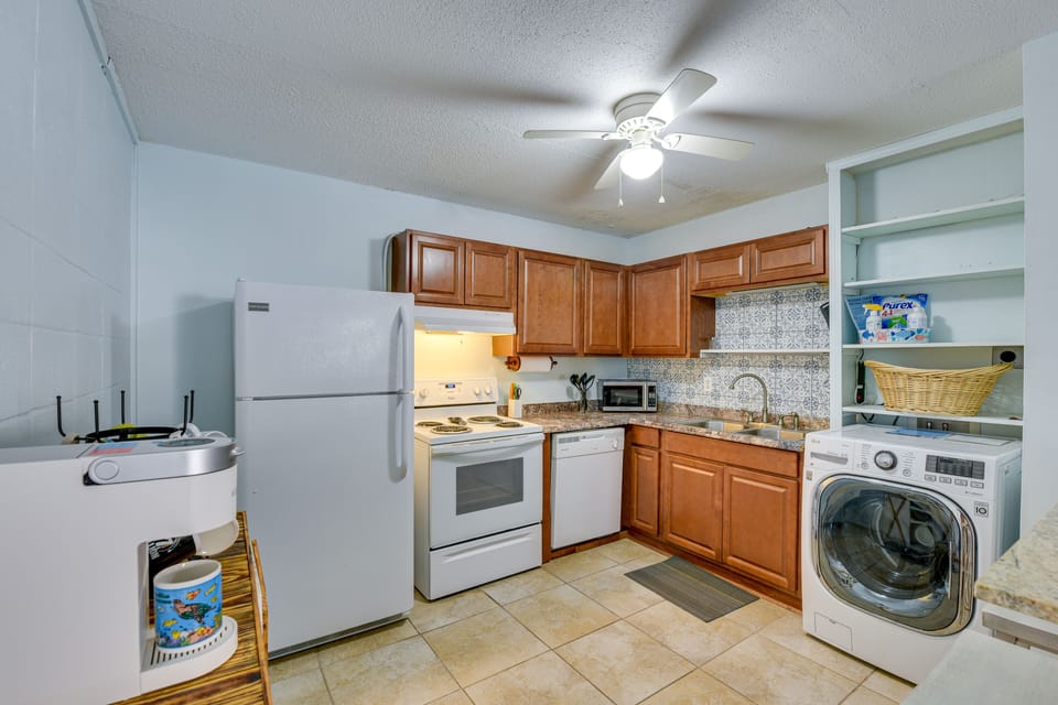 Fully Equipped Kitchen | New Washer & Dryer Recently Added