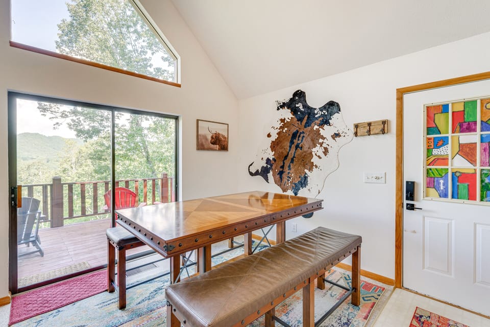 Dining Area | 2-Story Cabin